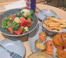 广州吃瓜拍照,定格瞬间美味瞬间