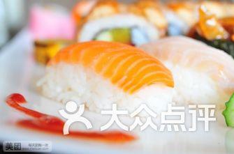 吃瓜光谷广场,吃瓜群众的欢乐聚集地”